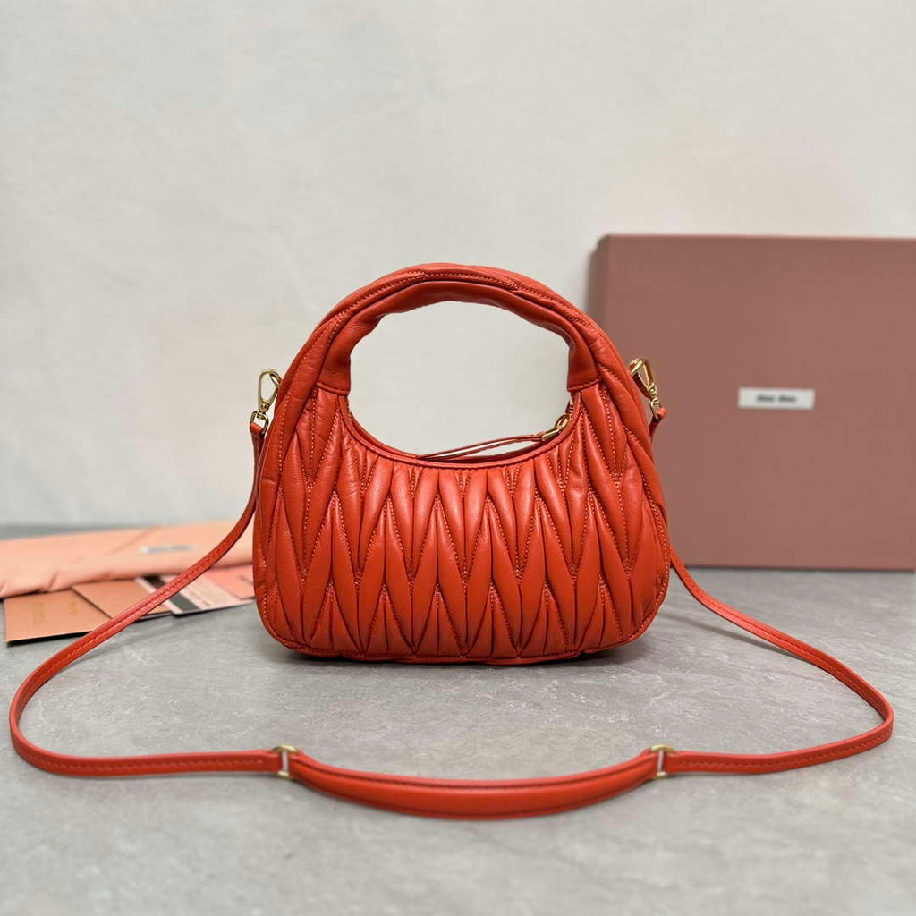 MiuMiu 5BC125 Small Matelass¨¦ nappa leather handbag Orange