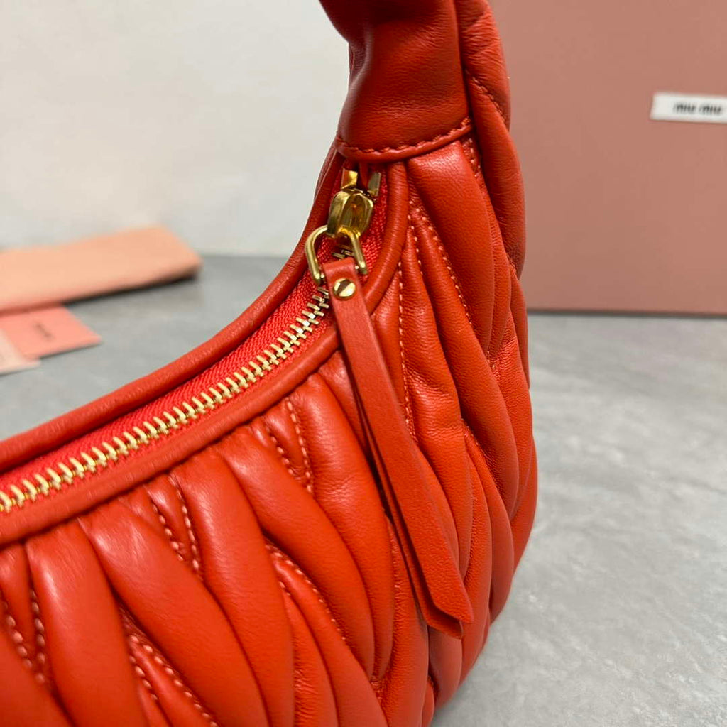 MiuMiu 5BC125 Small Matelass¨¦ nappa leather handbag Orange