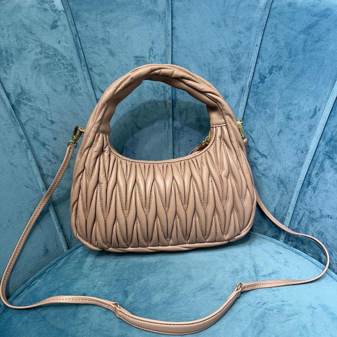 MiuMiu 5BC153 Wander matelass¨¦ nappa leather hobo bag Apricot