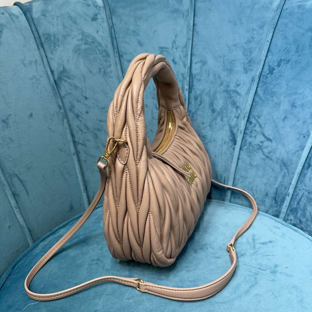 MiuMiu 5BC153 Wander matelass¨¦ nappa leather hobo bag Apricot