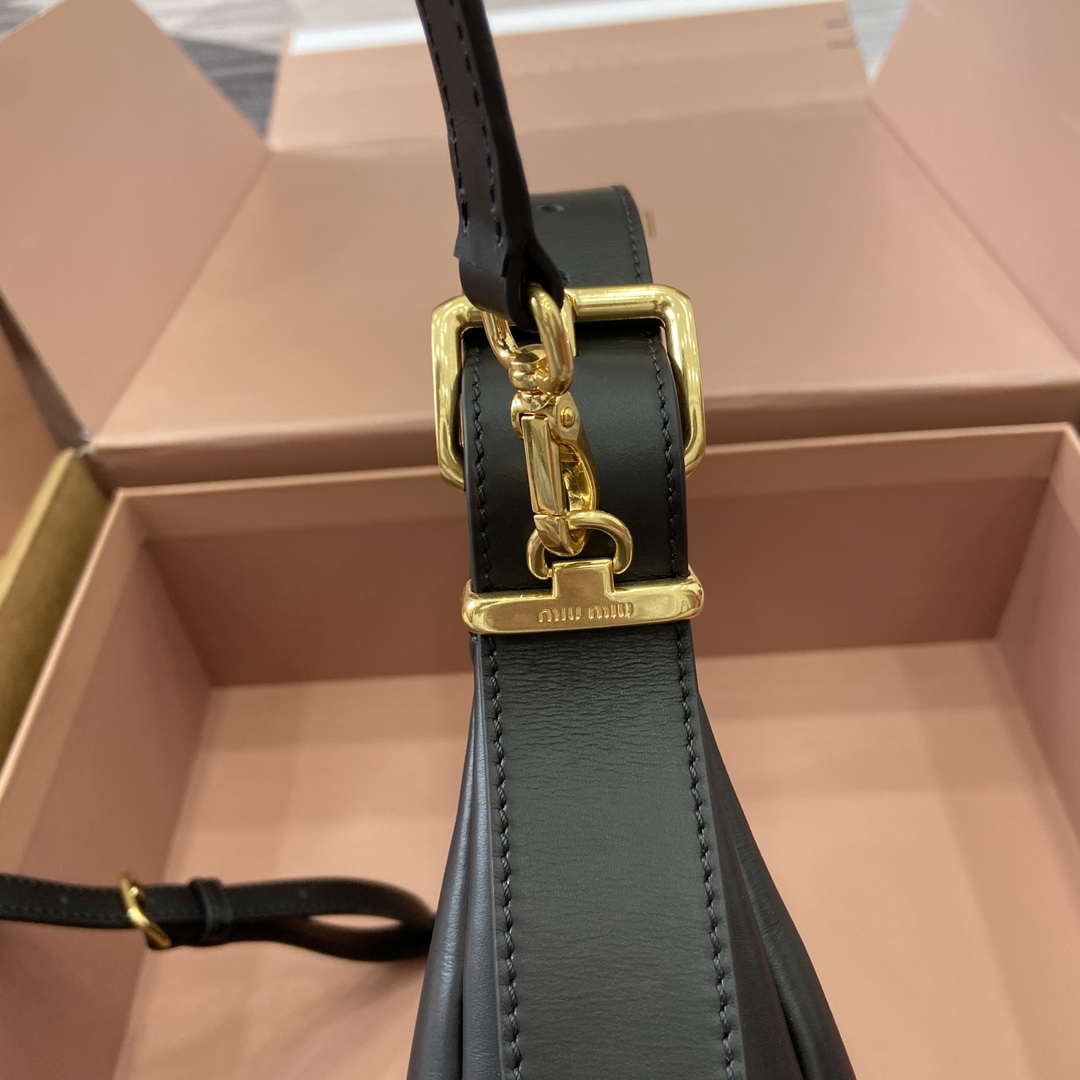 MiuMiu 5BC161 Leather Hobo Shoulder Bag Black