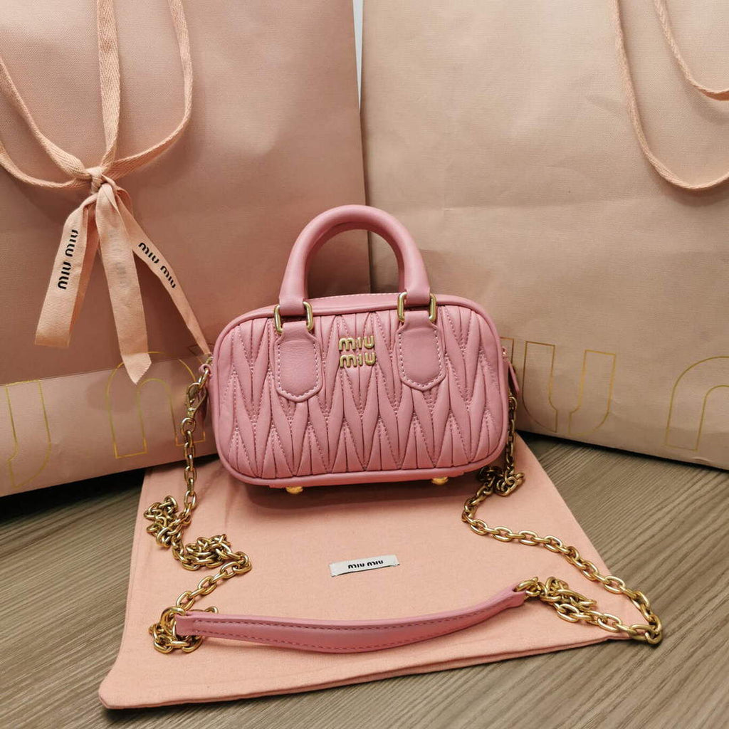 MiuMiu 5BP077 Matelass¨¦ nappa leather top-handle mini-bag Alabaster Pink