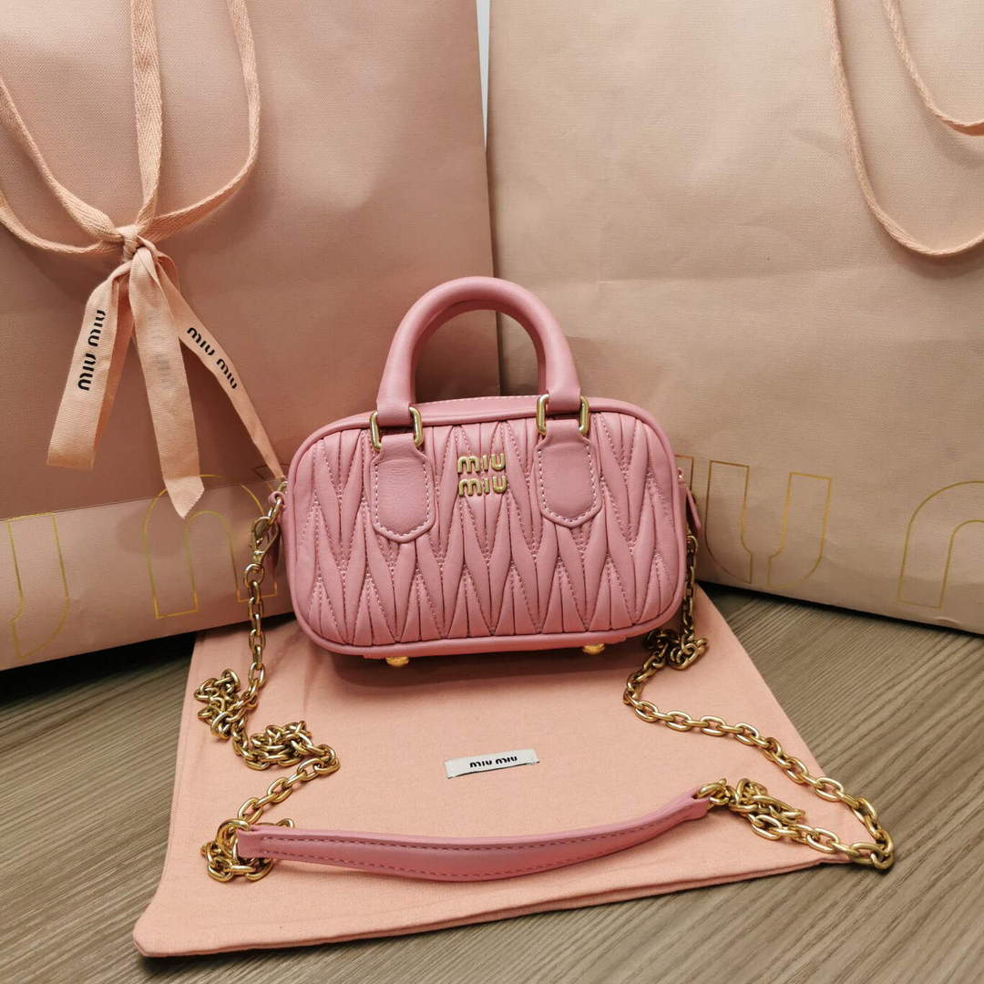 MiuMiu 5BP077 Matelass¨¦ nappa leather top-handle mini-bag Alabaster Pink