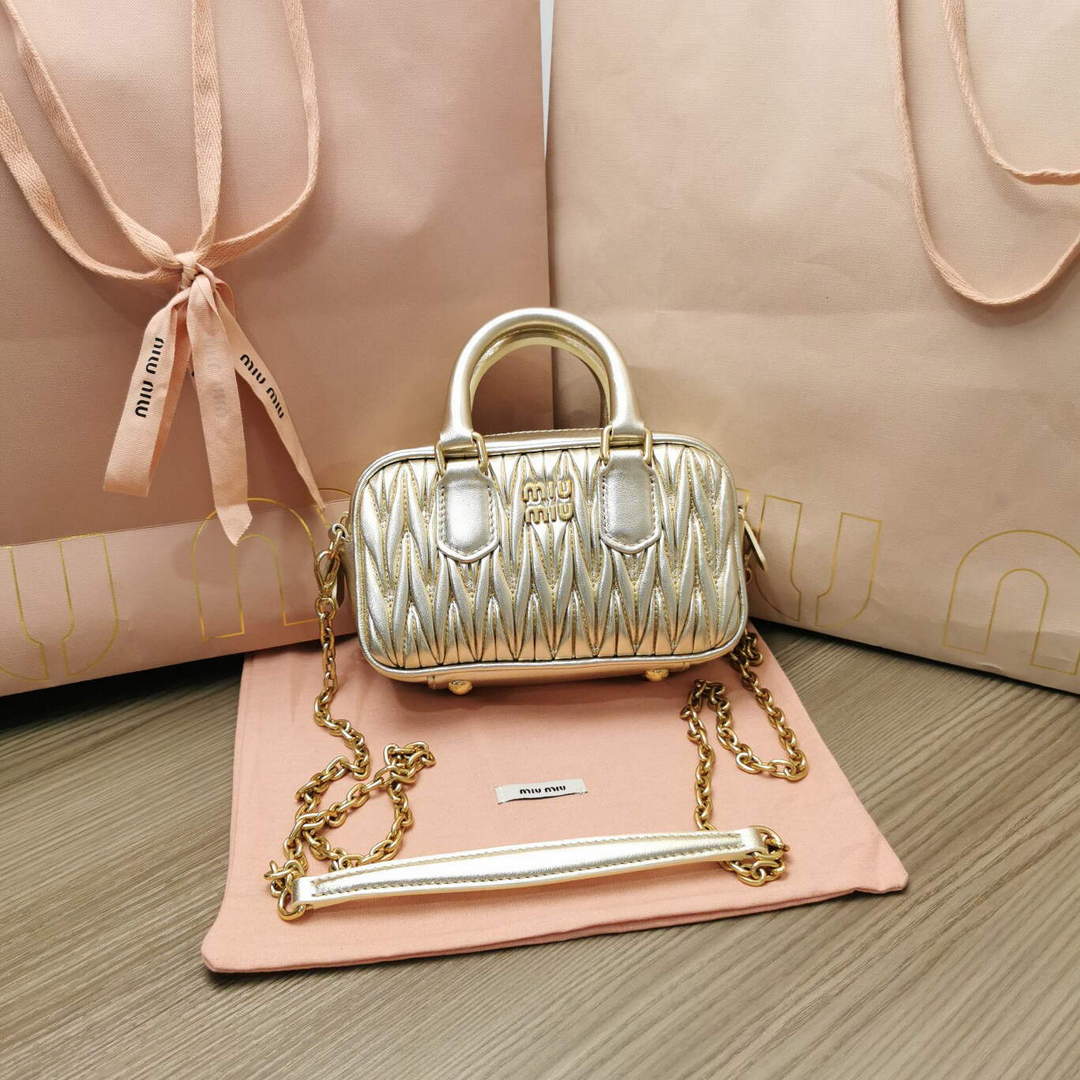 MiuMiu 5BP077 Matelass¨¦ nappa leather top-handle mini-bag Pyrite