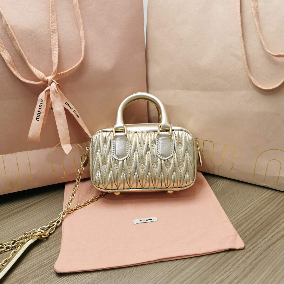MiuMiu 5BP077 Matelass¨¦ nappa leather top-handle mini-bag Pyrite