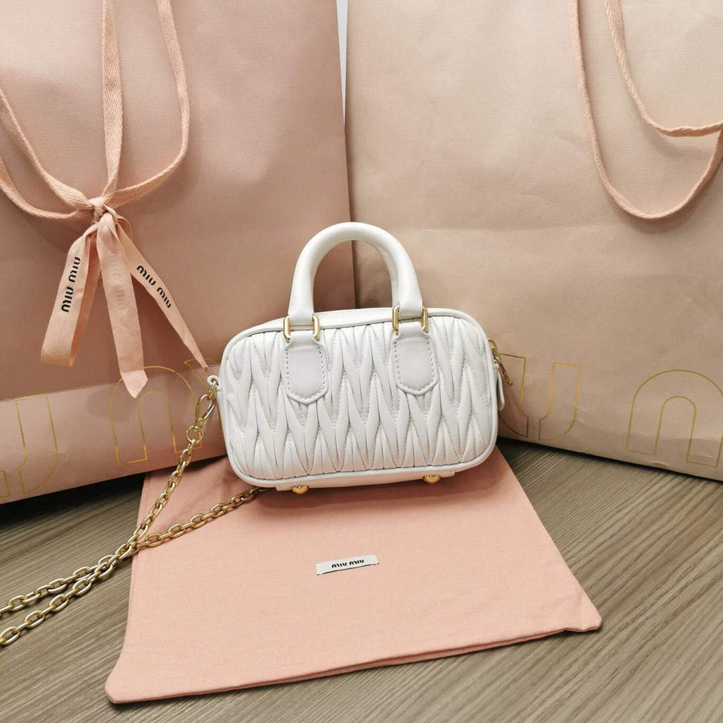 MiuMiu 5BP077 Matelass¨¦ nappa leather top-handle mini-bag White