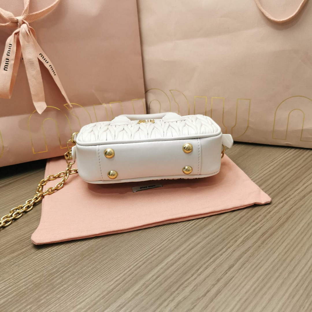 MiuMiu 5BP077 Matelass¨¦ nappa leather top-handle mini-bag White