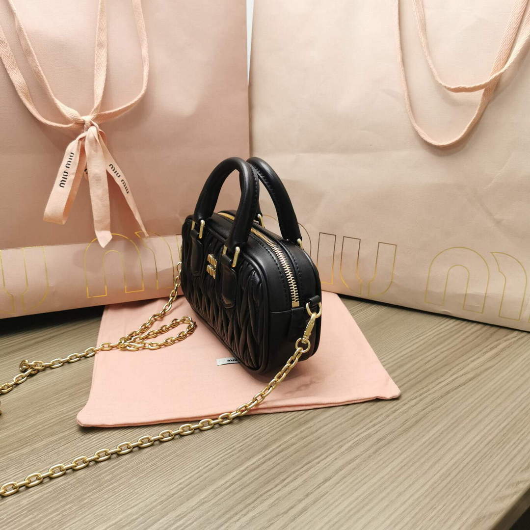 MiuMiu 5BP077 Matelass¨¦ nappa leather top-handle mini-bag Black