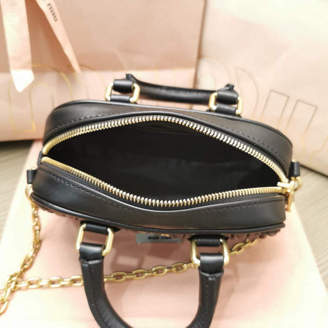 MiuMiu 5BP077 Matelass¨¦ nappa leather top-handle mini-bag Black