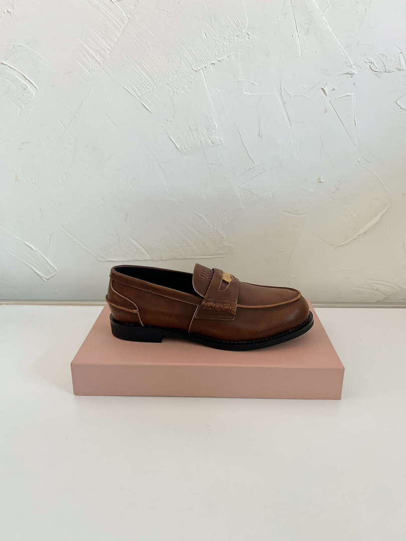 MiuMiu 5D773D Women's Leather loafers Miu8030