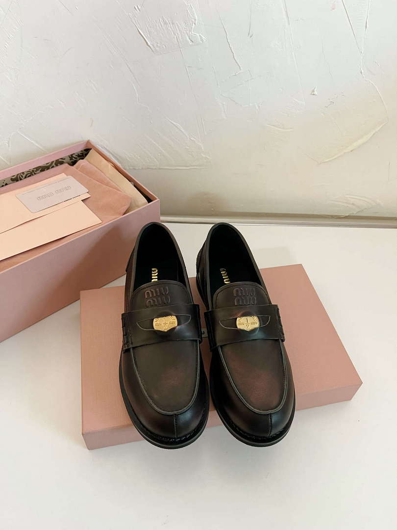 MiuMiu 5D773D Women's Leather loafers Miu8031