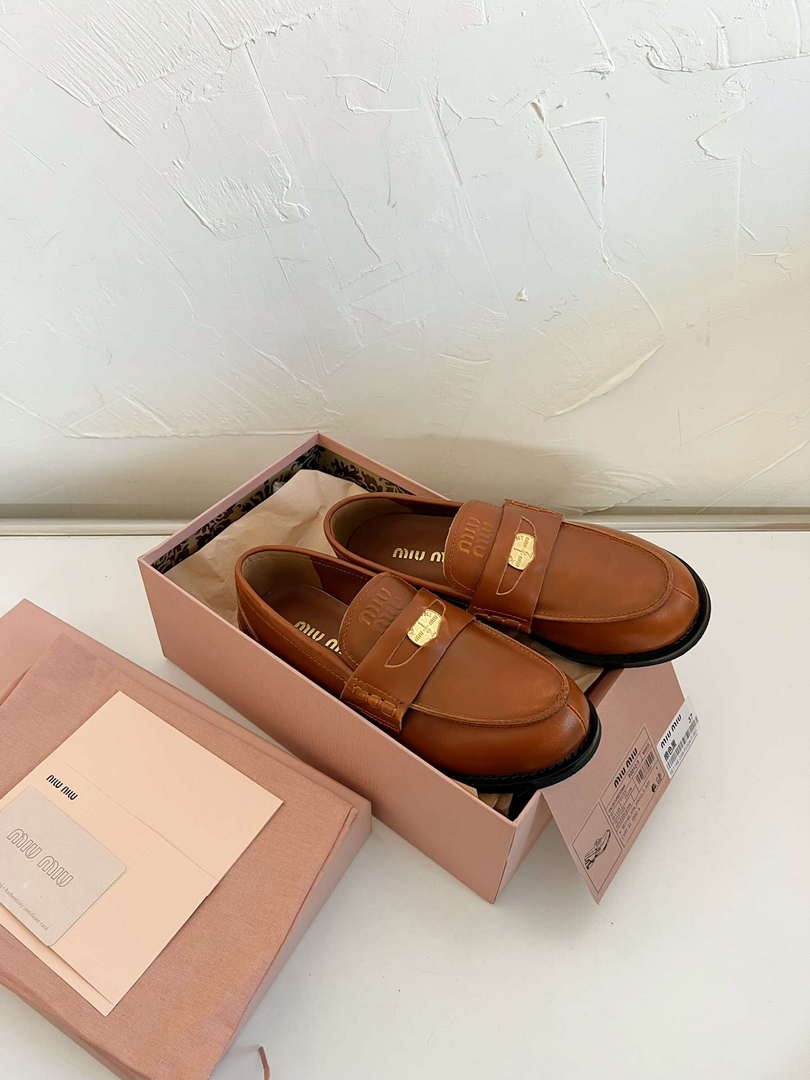 MiuMiu 5D773D Women's Leather loafers Miu8032