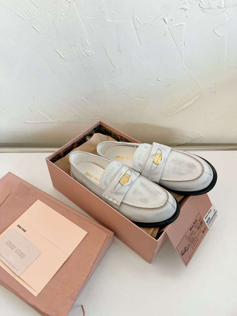 MiuMiu 5D773D Women's Leather loafers Miu8033