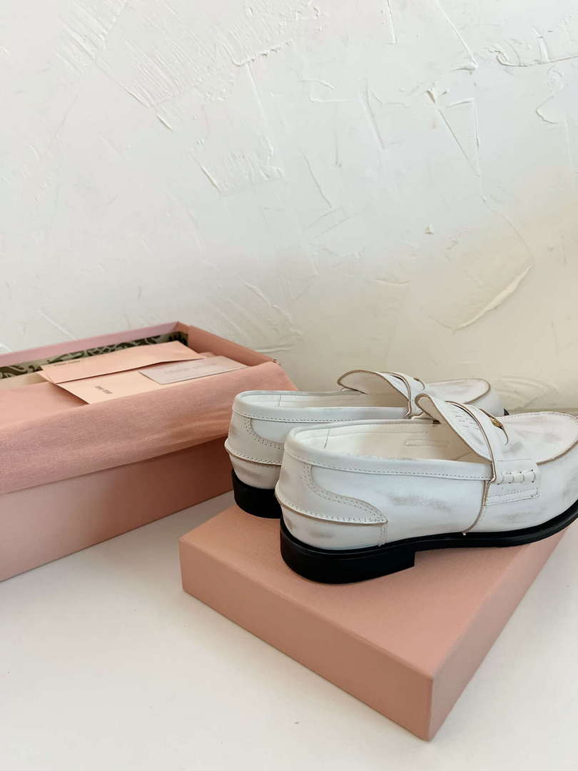 MiuMiu 5D773D Women's Leather loafers Miu8033