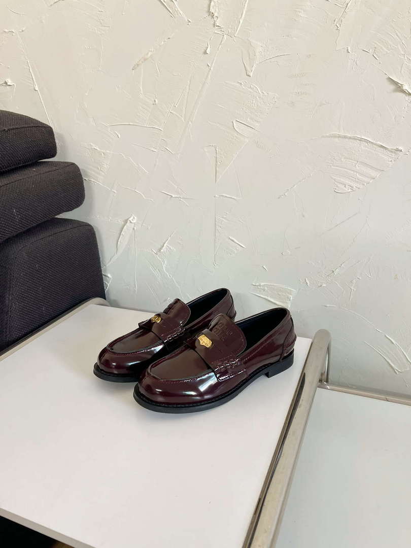 MiuMiu 5D773D Women's Leather loafers Miu8034