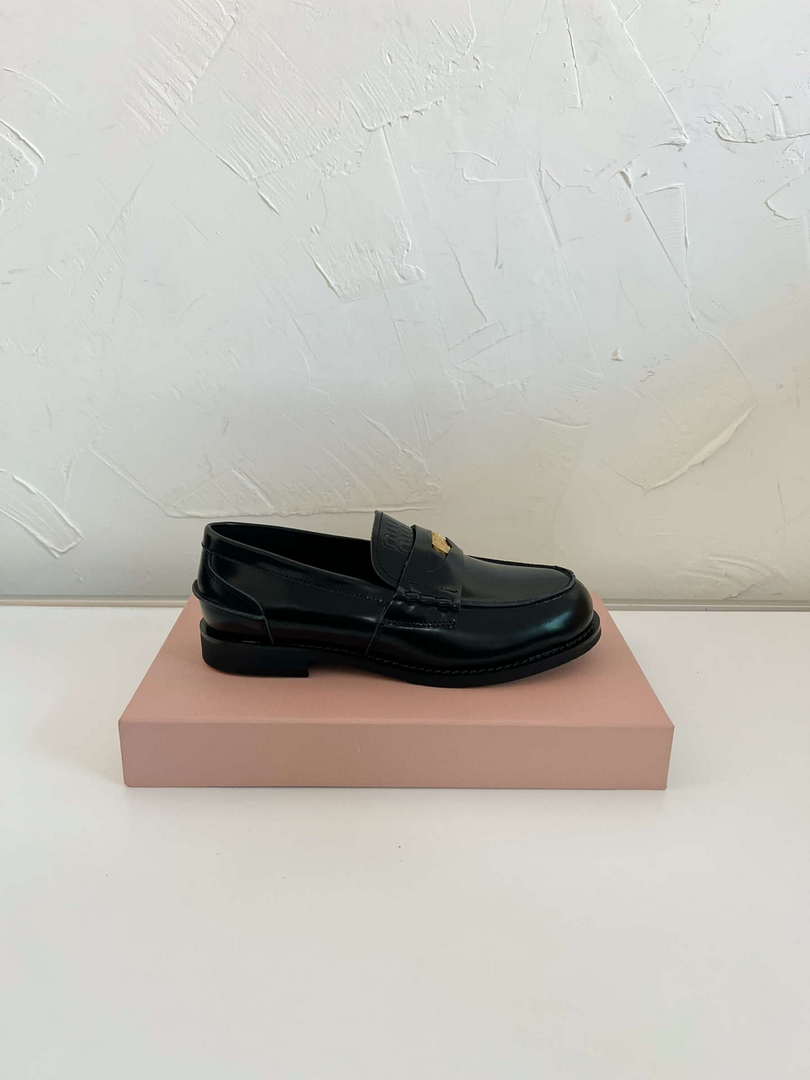 MiuMiu 5D773D Women's Leather loafers Miu8035