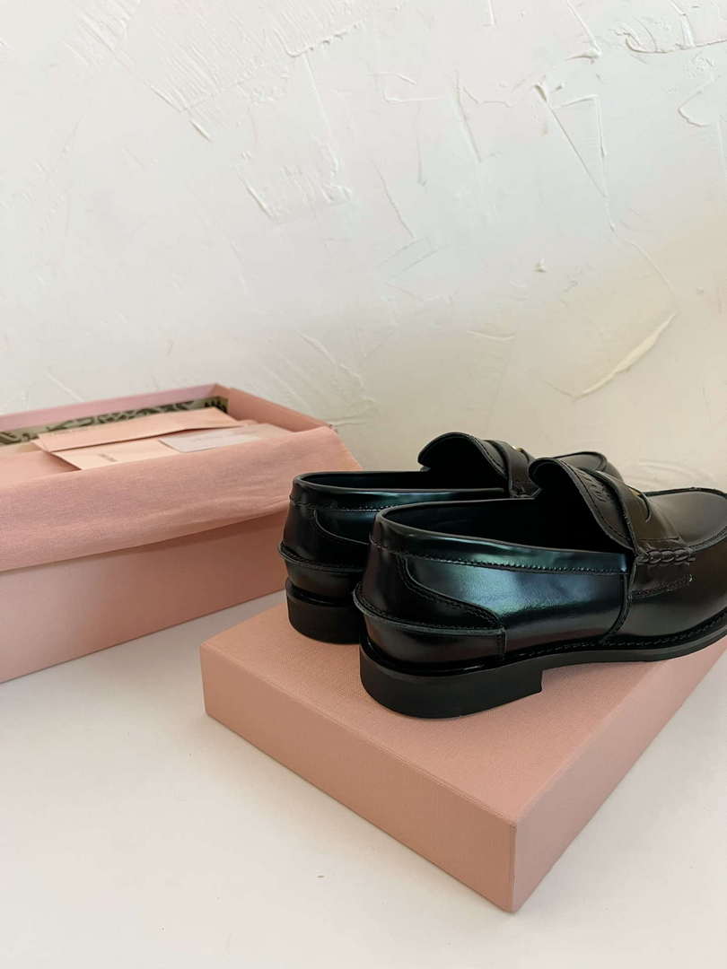 MiuMiu 5D773D Women's Leather loafers Miu8035