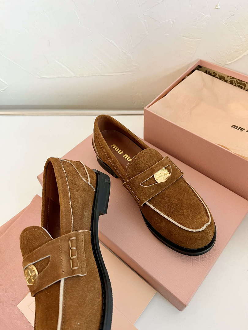 MiuMiu 5D773D Women's Leather loafers Miu8039