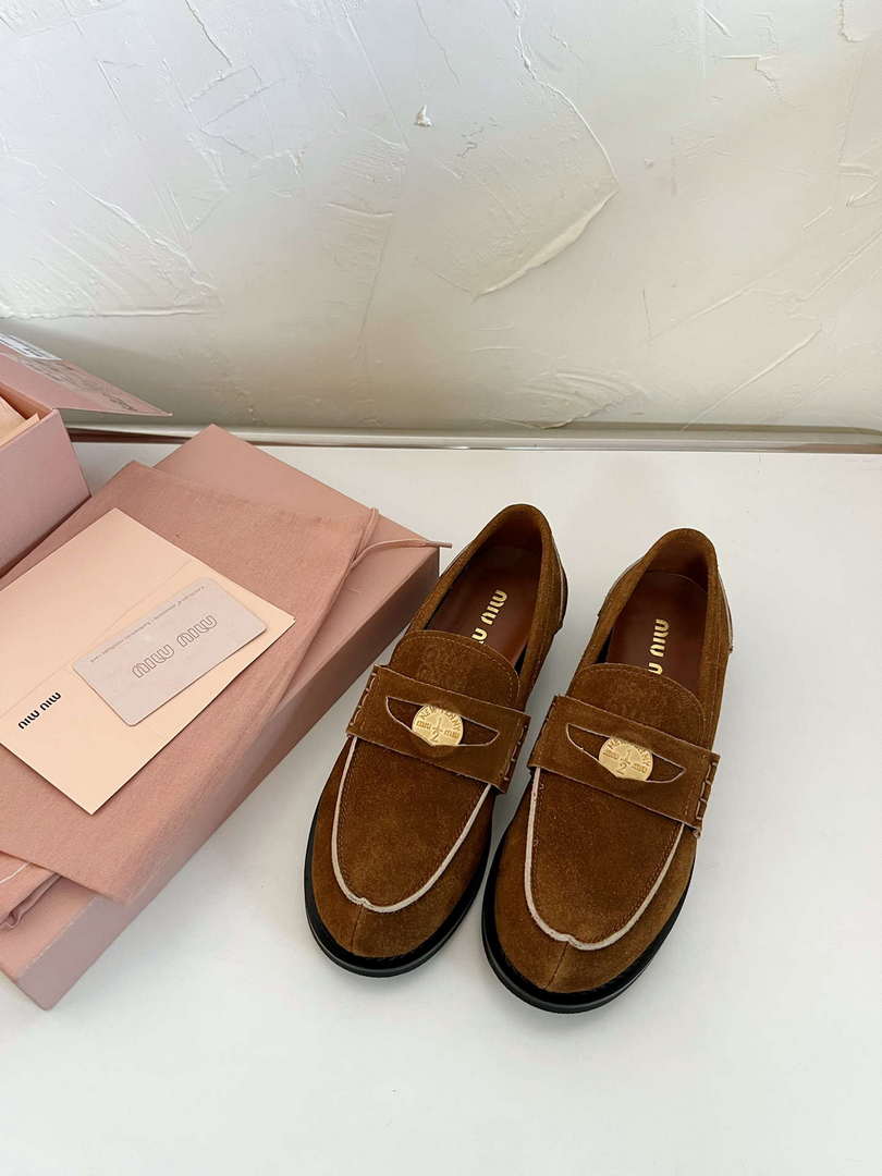 MiuMiu 5D773D Women's Leather loafers Miu8039