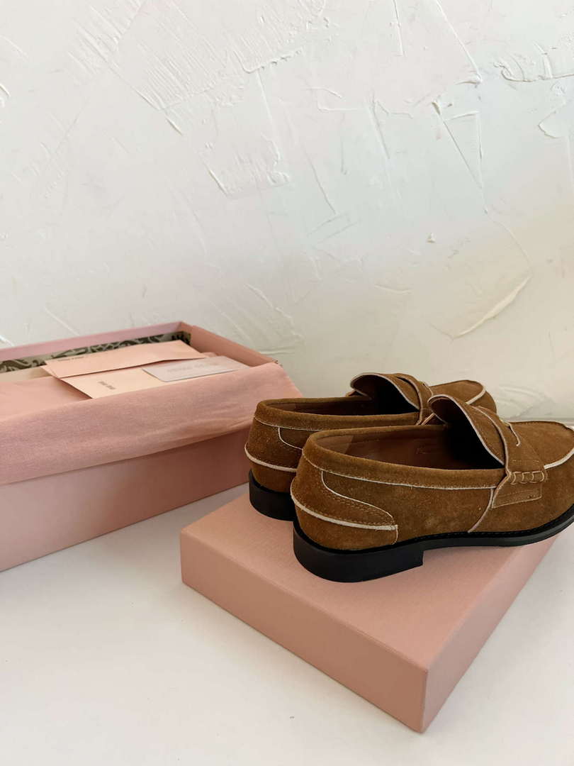 MiuMiu 5D773D Women's Leather loafers Miu8039
