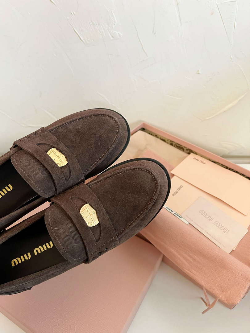 MiuMiu 5D773D Women's Leather loafers Miu8040