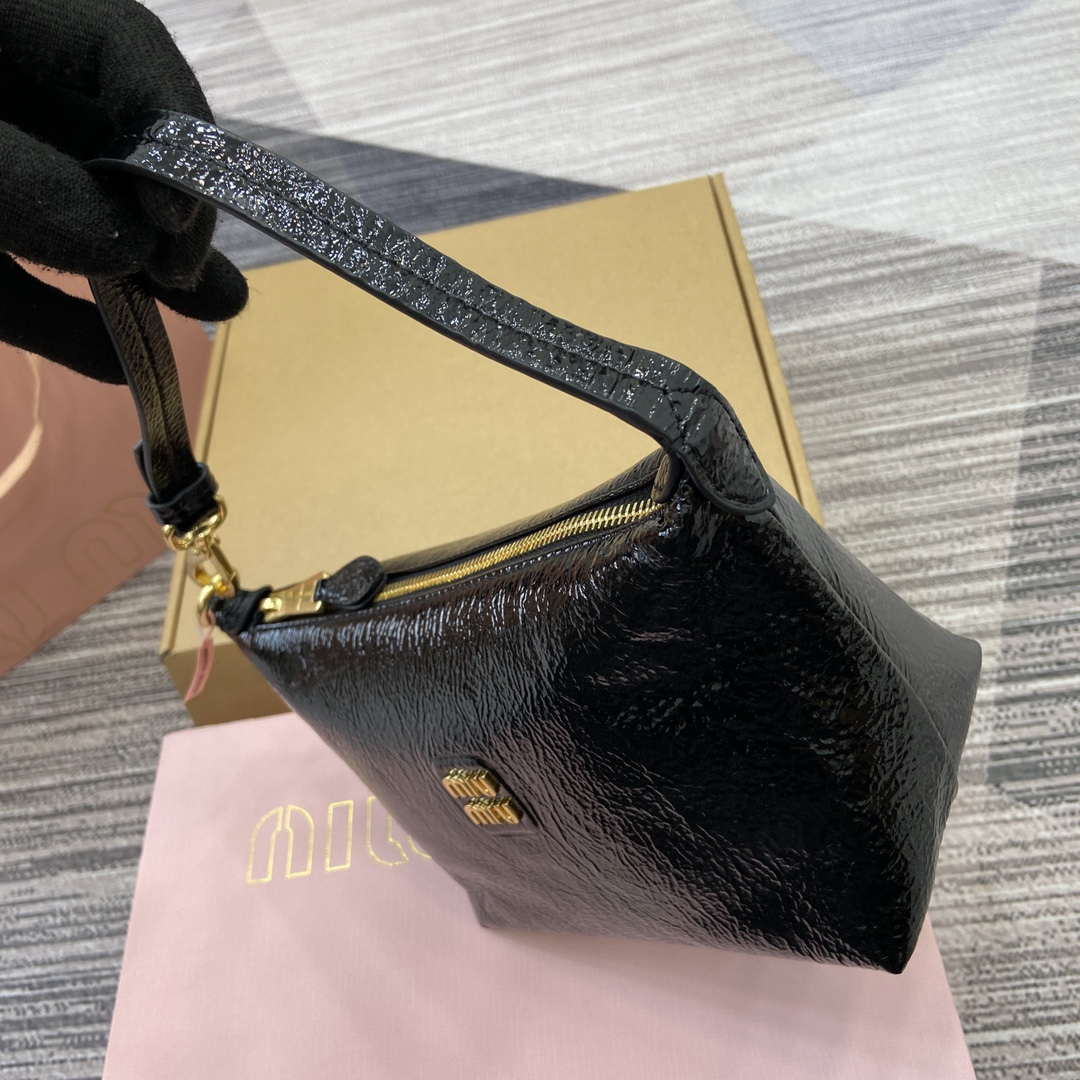 MiuMiu 5NE841 Naplak Patent Leather Pouch Bag Black