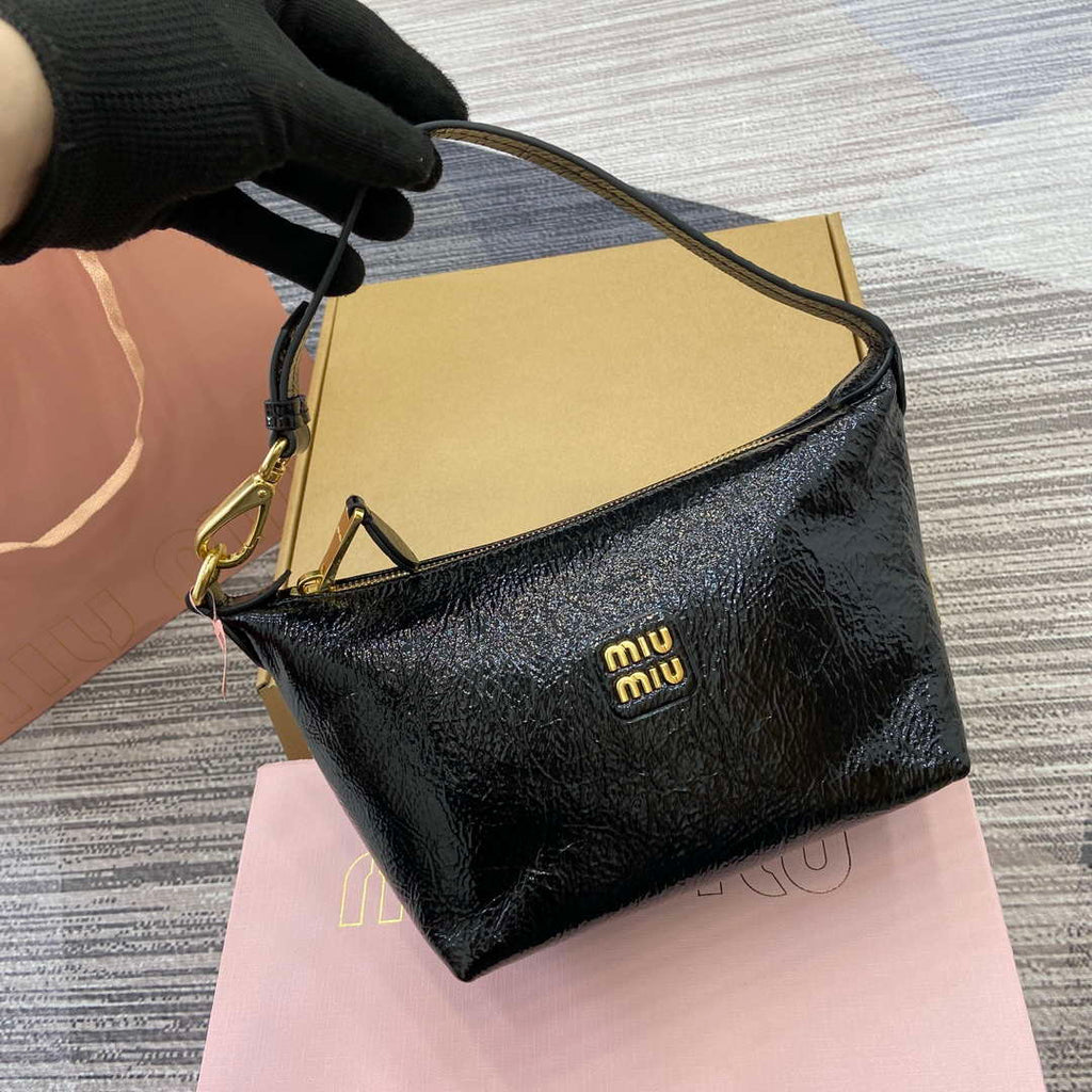 MiuMiu 5NE841 Naplak Patent Leather Pouch Bag Black