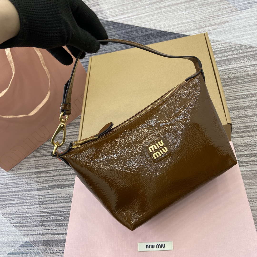 MiuMiu 5NE841 Naplak Patent Leather Pouch Bag Bronw