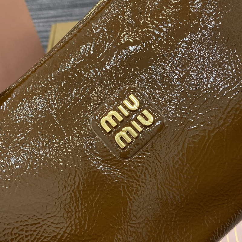 MiuMiu 5NE841 Naplak Patent Leather Pouch Bag Bronw