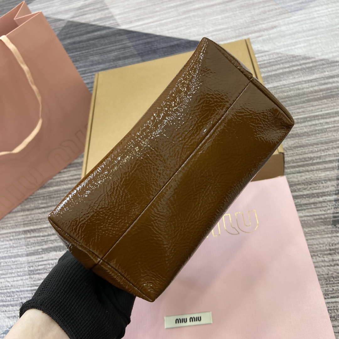 MiuMiu 5NE841 Naplak Patent Leather Pouch Bag Bronw