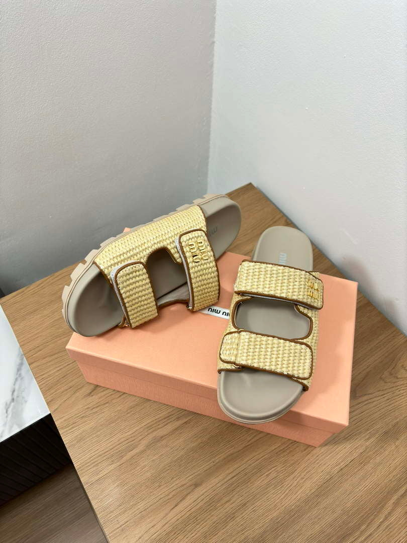 MiuMiu 5X133E Women's Sporty raffia-effect woven fabric sandals Miu8004