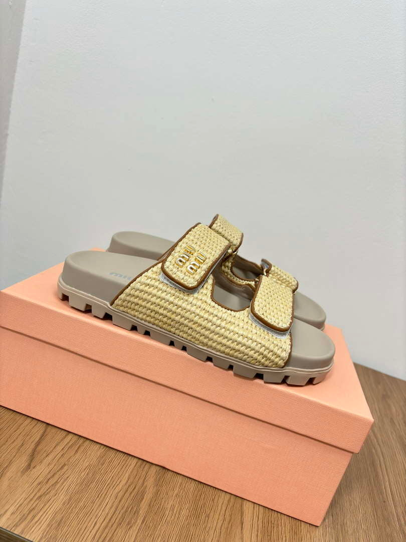 MiuMiu 5X133E Women's Sporty raffia-effect woven fabric sandals Miu8004