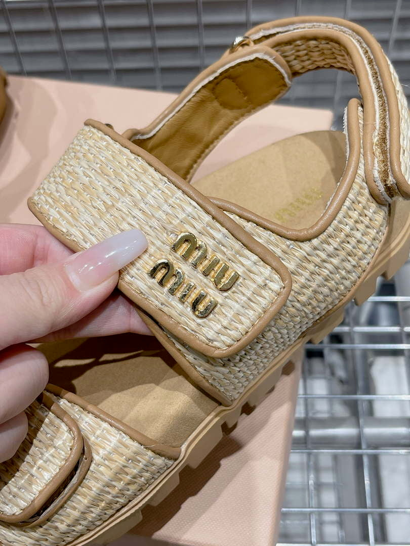 MiuMiu 5X133E Women's Sporty raffia-effect woven fabric sandals Miu8010