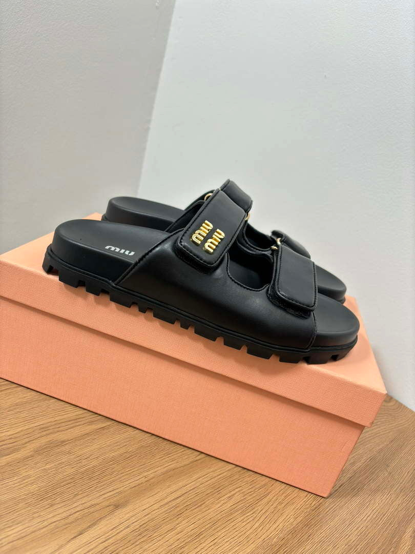 MiuMiu 5X135E Women's Sporty matelass¨¦ nappa leather sandals Miu80014