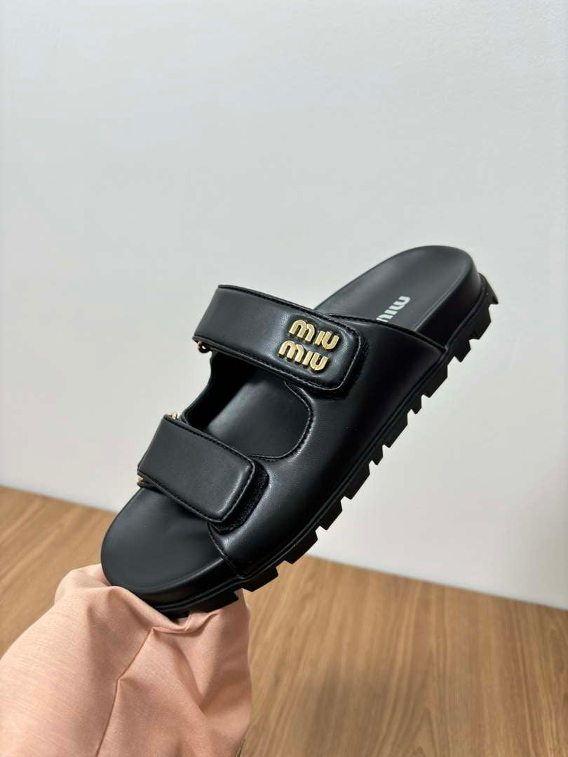 MiuMiu 5X135E Women's Sporty matelass¨¦ nappa leather sandals Miu80014
