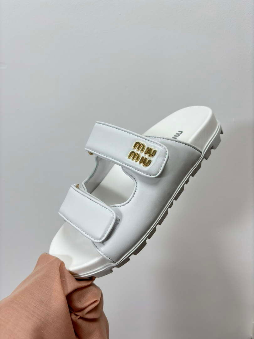MiuMiu 5X135E Women's Sporty matelass¨¦ nappa leather sandals Miu80015