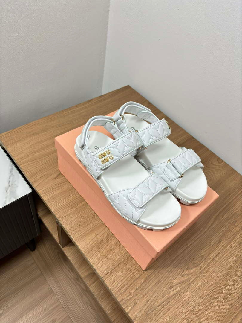MiuMiu 5X135E Women's Sporty matelass¨¦ nappa leather sandals Miu8002