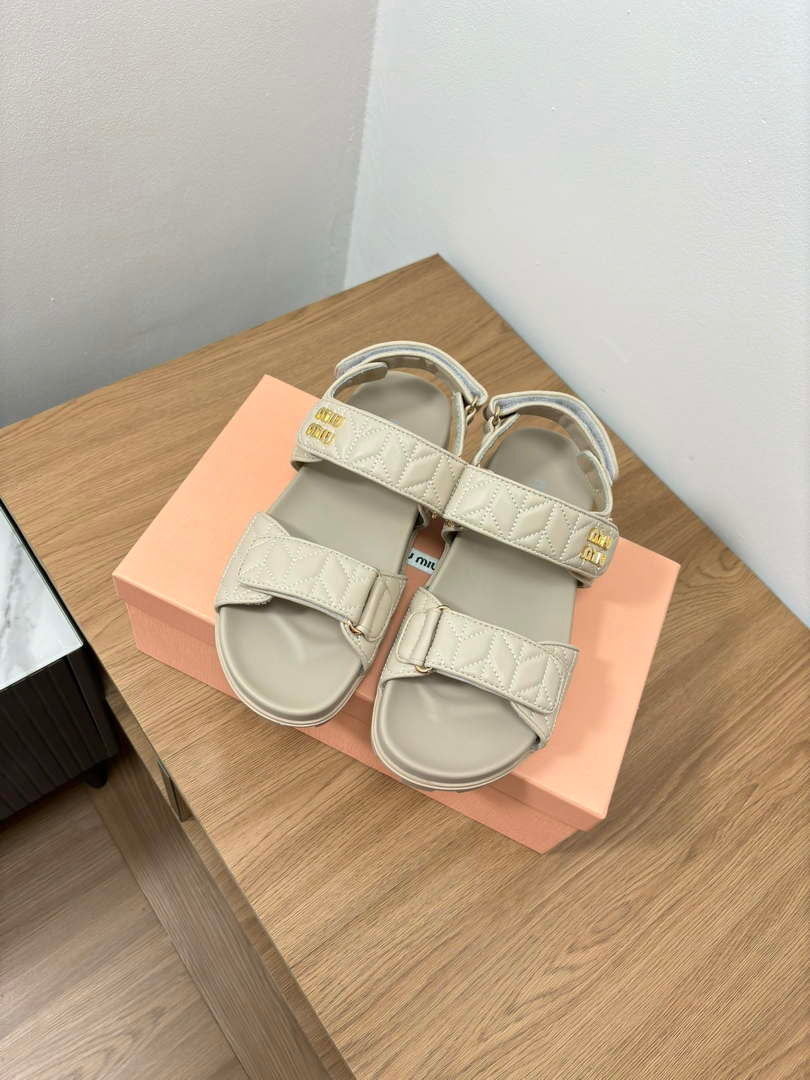 MiuMiu 5X135E Women's Sporty matelass¨¦ nappa leather sandals Miu8003