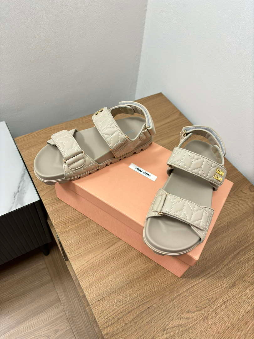 MiuMiu 5X135E Women's Sporty matelass¨¦ nappa leather sandals Miu8003