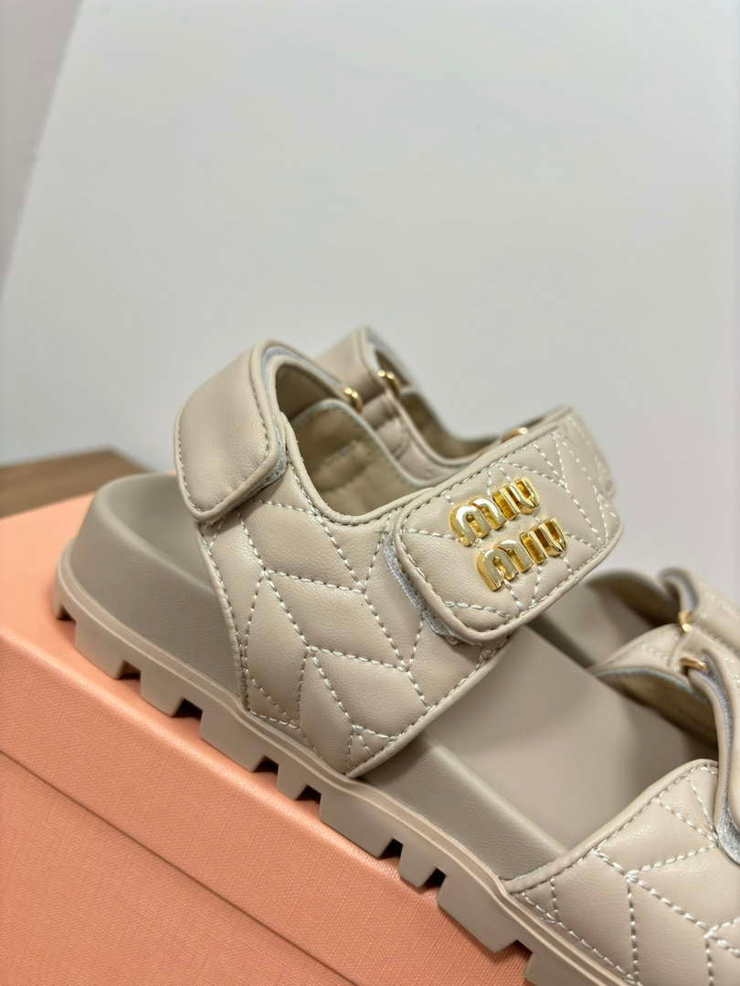 MiuMiu 5X135E Women's Sporty matelass¨¦ nappa leather sandals Miu8003