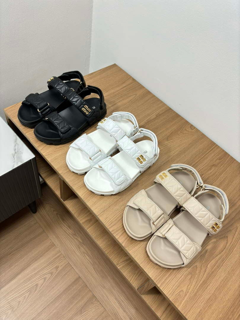 MiuMiu 5X135E Women's Sporty matelass¨¦ nappa leather sandals Miu8003