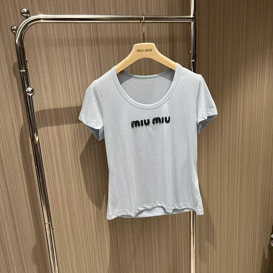 MiuMiu Women's T-shirt Fashion Clothing M99121