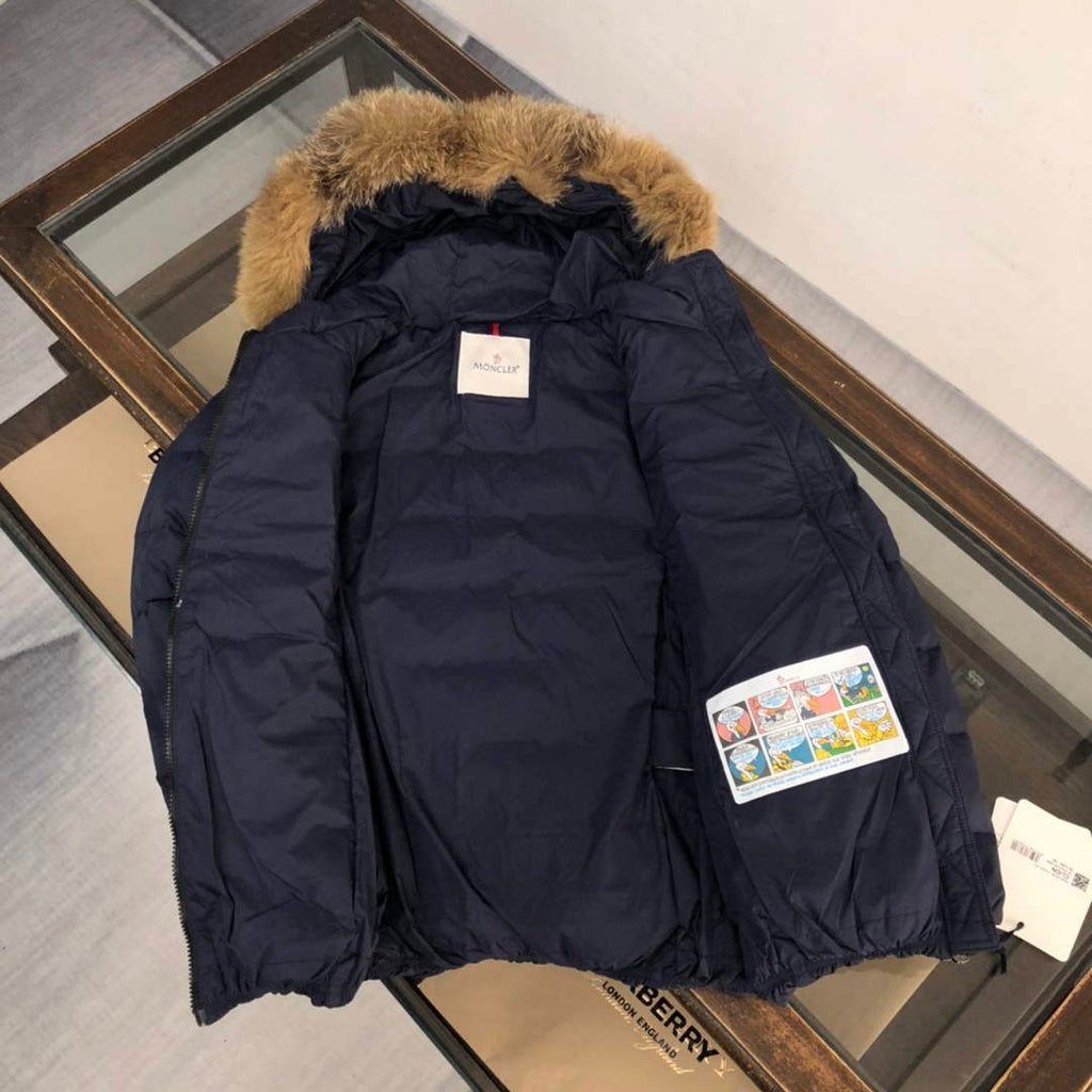 Moncler G20912A Women's Short Down Navy blue 88634