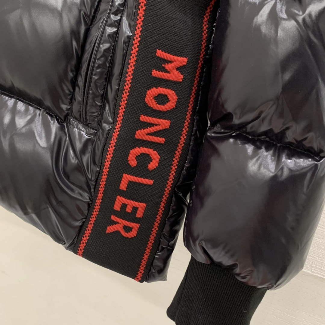 Moncler H20911A Women's Men's Lunetiere Short Down Jacket Black 88642