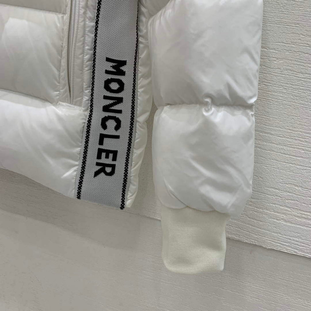 Moncler H20911A Women's Men's Lunetiere Short Down Jacket White 88644