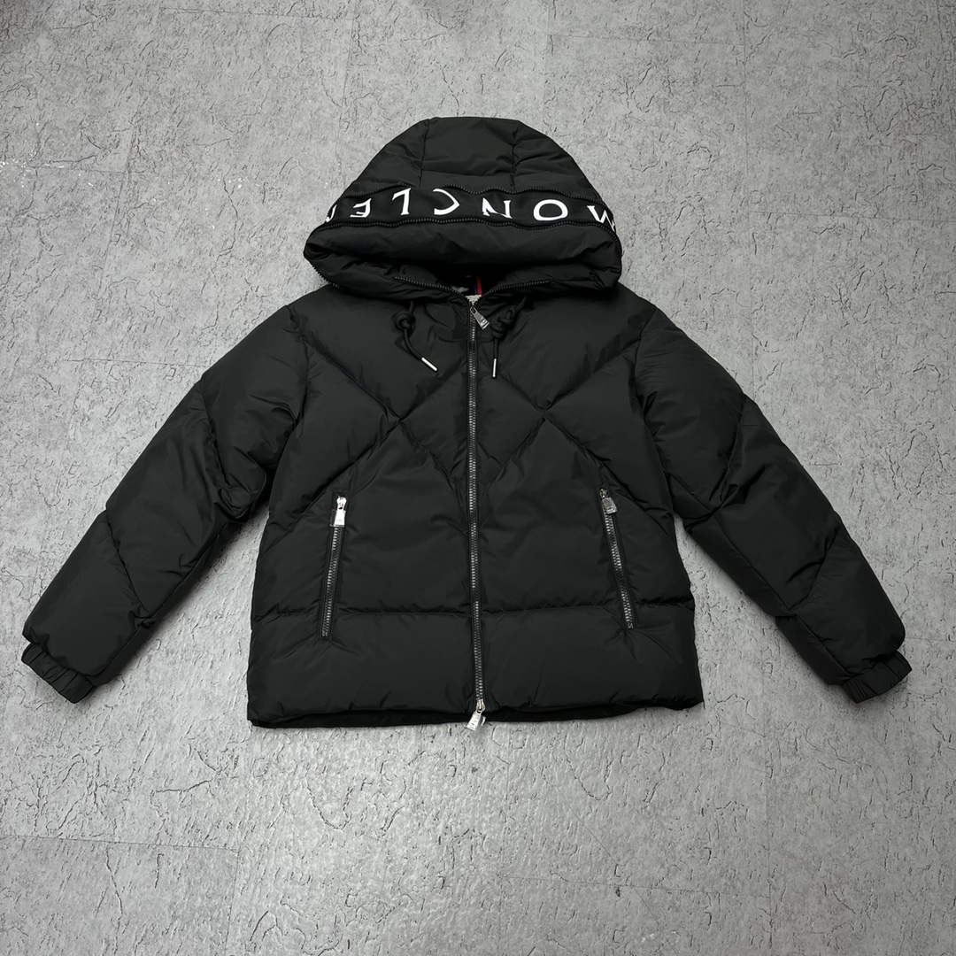 Moncler H20931A Women's Estom Short Down Jacket Black 88641 - 0 - View 1