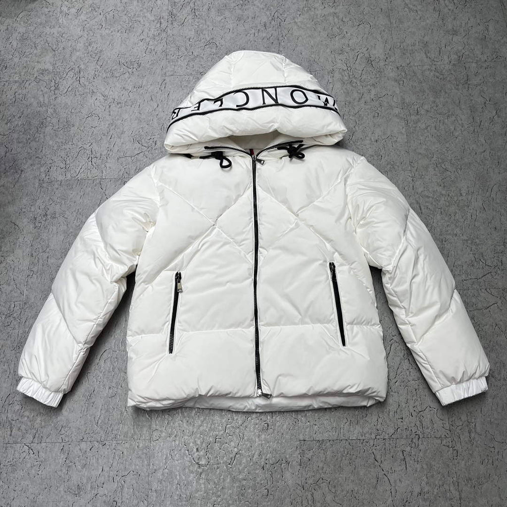Moncler H20931A Women's Estom Short Down Jacket White 88640
