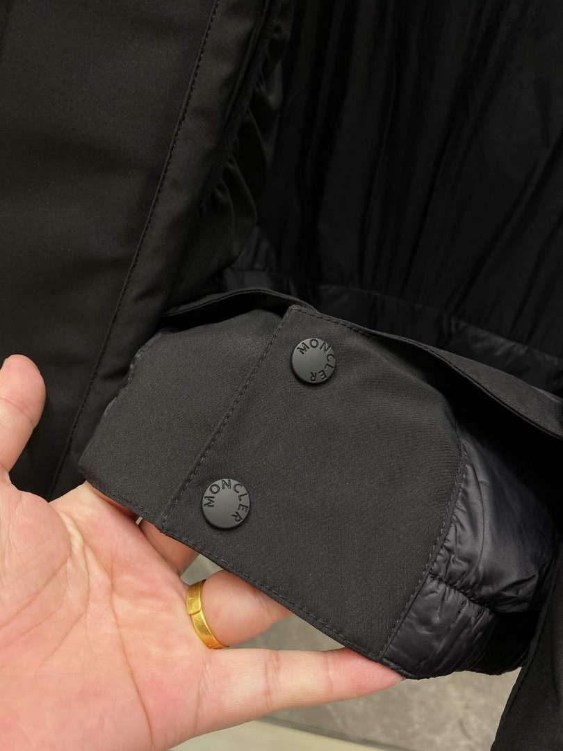 Moncler H20971A Fellberg Short Down Jacket Black M68731 - 1 - View 8