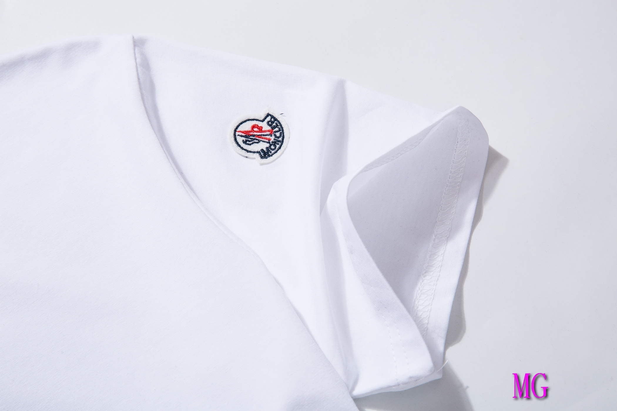 Moncler Men T-Shirts Moncler Fashion Clothing M80075