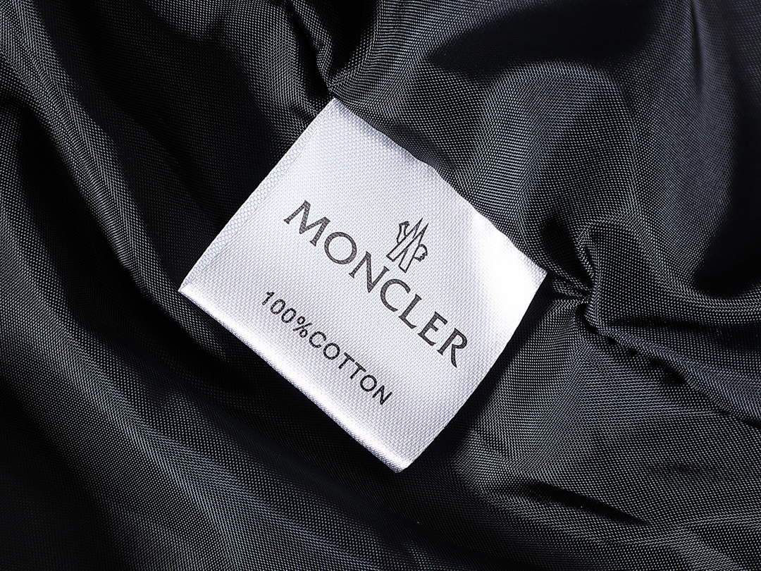 Moncler Men's Designer Jackets Moncler Coat Outerwear 38163